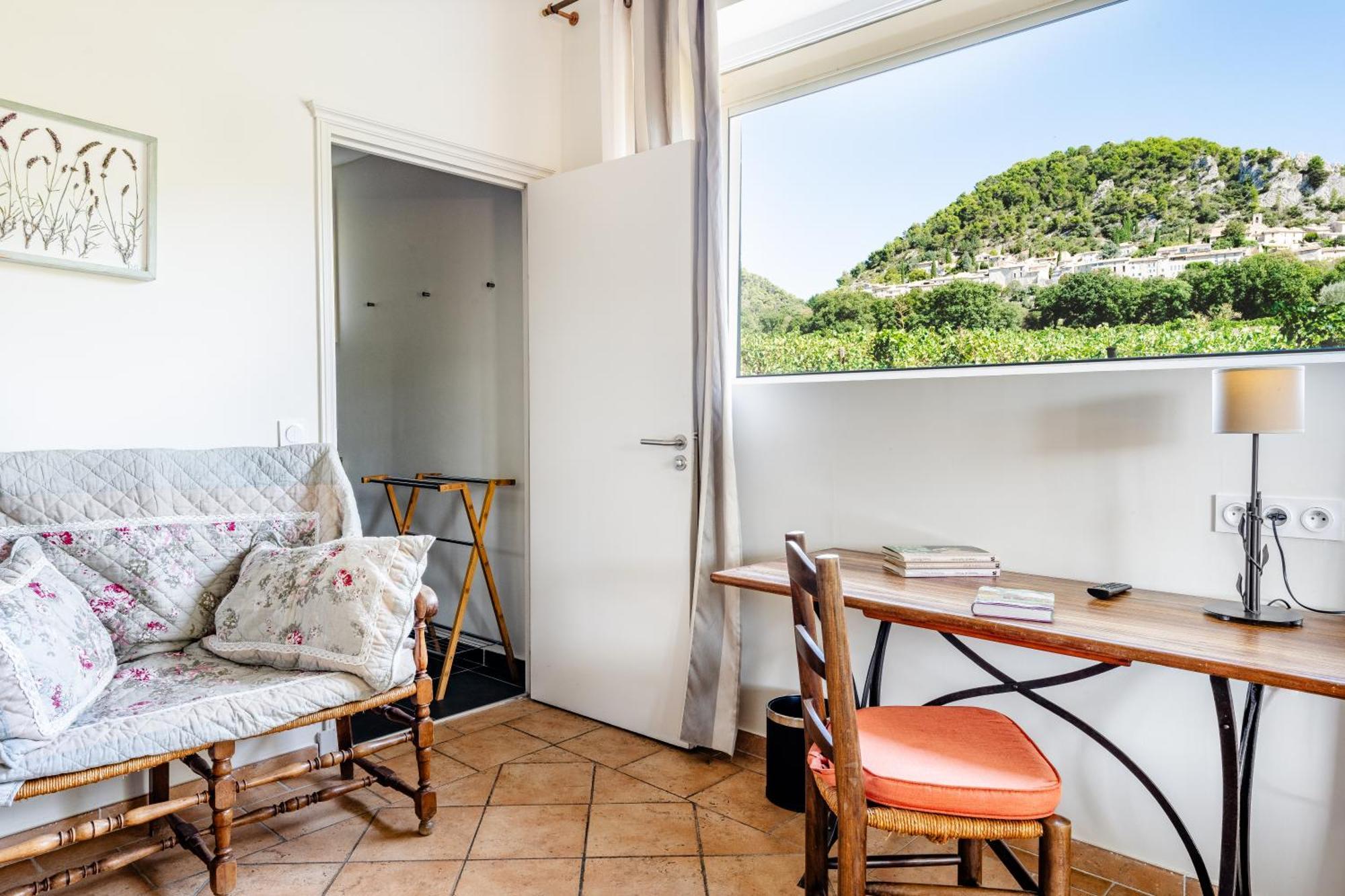 Hotellerie Du Domaine De Cabasse Seguret Luaran gambar