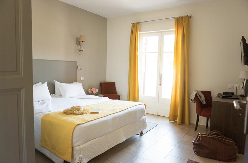 Hotellerie Du Domaine De Cabasse Seguret Luaran gambar